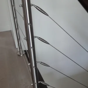 Câbles inox et nouveaux tendeurs — Escaliers Deparis