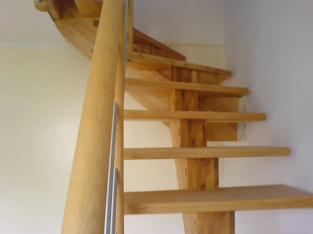 Limon central haut et bas — Escaliers Deparis